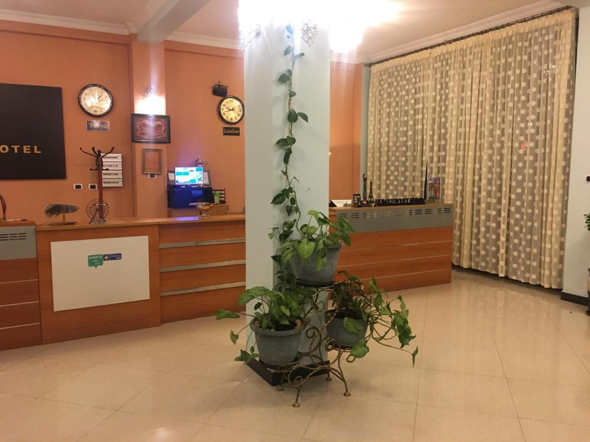 巴赫达尔蓝花楹酒店 外观 照片